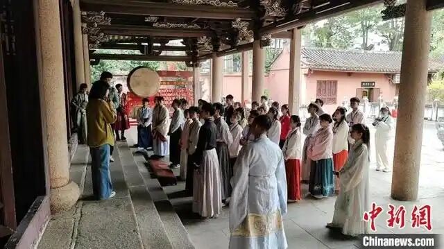 海外華裔青少年走進(jìn)廣東僑鄉(xiāng)潮州“尋根” 感受古城魅力