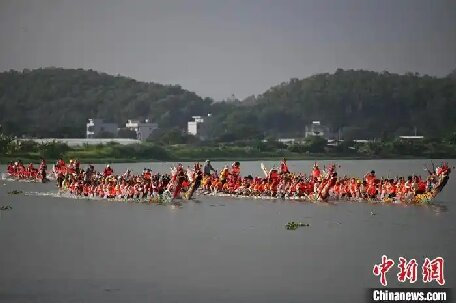 廣東揭陽：鄉村龍舟競渡鬧端午